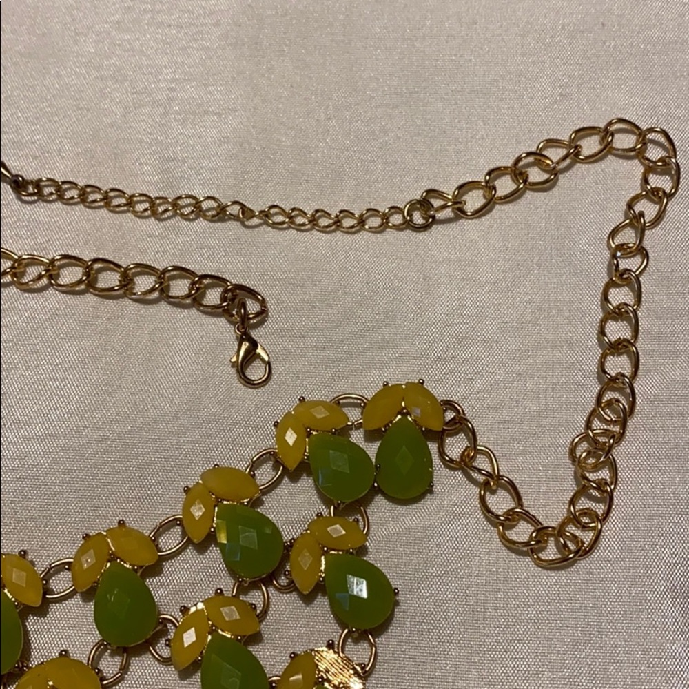 Bib Necklace - Picture 3 of 5